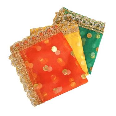 Imagem de Conjunto de 3 Chunari Decorativos Chunni Puja Indiano Tradicional Festival Decoração Chunr (Tamanho: -101 cm x 45 cm) MATA Ki Chunri para Estátua Chowki Aasan Mat Poster Frame Decoração de Casa