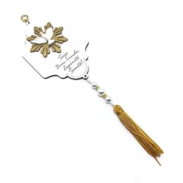 Imagem de Adorno de Porta e Parede em MDF com Espírito Santo em Resina, Decoração Religiosa com Pérolas e Pompom Dourado