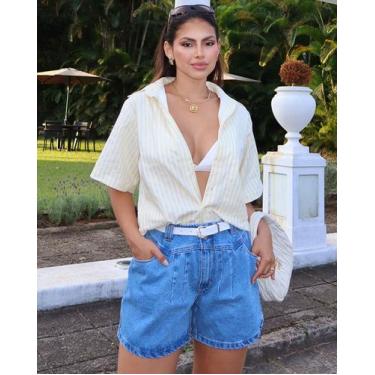 Imagem de Shorts jeans mom feminino cintura alta detalhe cós com cinto - CONSCIÊ