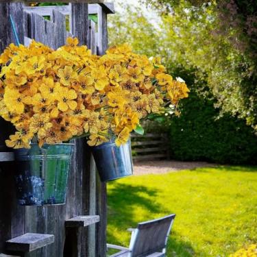 Imagem de PJYHOME 12 peças de flores artificiais resistentes a UV, violeta artificial, decoração ao ar livre, plantas falsas realistas, flores de seda que não desbotam para pátio, cestos pendurados, vasos de