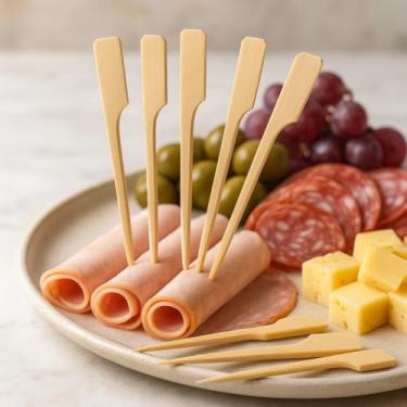 Imagem de Palitos Gourmet de Bambu 9 cm Sirva Petiscos com Elegância no Churrasco Happy Hour e Casamentos