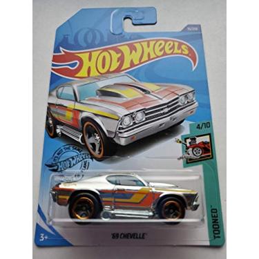 Imagem de Hot Wheels 2020 Tooned 69 Chevelle, 15/250 Chrome