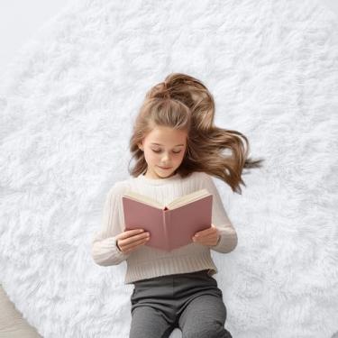 Imagem de OLANLY Tapetes redondos brancos para quarto – laváveis na máquina, tapetes circulares de 1,5 m para sala de estar, tapete felpudo macio e fofo para meninas e meninos, quartos de berçário, dormitórios