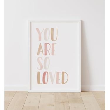 Imagem de You are So Loved Cartazes com citação de berçário pôster de parede arte em tela arte em tela casa fazenda menina berçário decoração de apartamento sem moldura