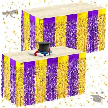 Imagem de Oudain Decorações de festa de formatura, pacote com 2 saias de mesa Gongrats Grad onduladas metálicas com franjas para mesa retangular e redonda classe de 2025 decoração de artigos de festa (ouro roxo