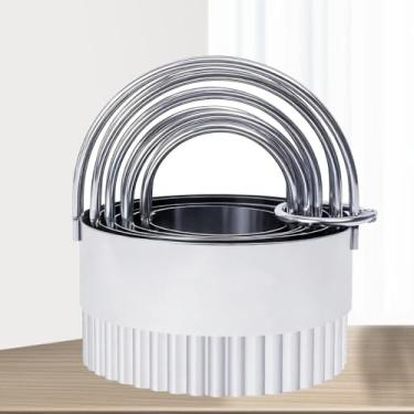 Imagem de Conjunto de cortador de biscoito redondo de 5 peças com alças, ferramentas de cozimento com borda ondulada, adequado para biscoitos, fondant e pastelaria