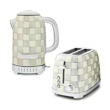 Imagem de Conjunto chaleira elétrica e torradeira 2 fatias MacKenzie-Childs Sterling Check cinza e branca inox 110V