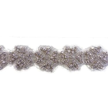 Imagem de ModaTrims Hot-Fix ou Sew-On Acabamento de strass de cristal por jarda para cinto de noiva faixa de casamento (cristais transparentes, contas de prata, 2,5 m x 3,1 cm de largura)