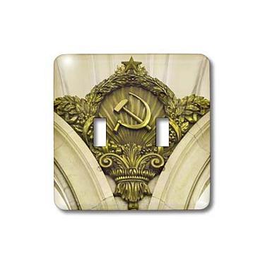 Imagem de 3dRose Interruptor duplo lsp_82533_2 Rússia, Moscou, Paveletskaya, Martelo e Foice Eu26 Iho0205 Inger Hogstrom