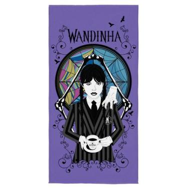 Imagem de Toalha de Banho Infantil Wandinha Desenho Estampada Aveludada 70cm x 1