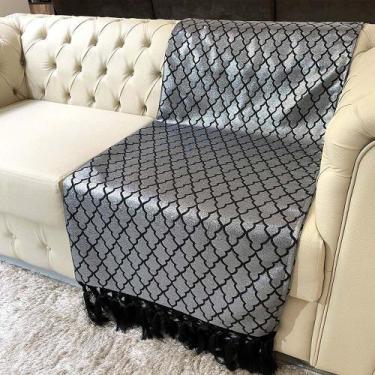 Imagem de Manta Para Sofá Tecido Jacquard Luxo Geométrico Preto e Prata 190x140c