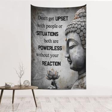 Imagem de Tapeçaria de parede com citações de Buda - Arte de parede zen serena com grande estátua de Buda arte de meditação moderna - decoração de parede espiritual para escritório, ioga, spa, ouro 101 x 152 cm