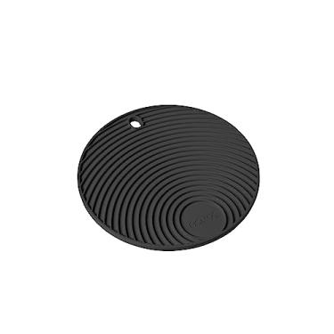 Imagem de Apoio/Descanso de Panela redondo preto em silicone atóxico com maior espessura para proteção térmica. Multifunções. 17 x 0,7 cm