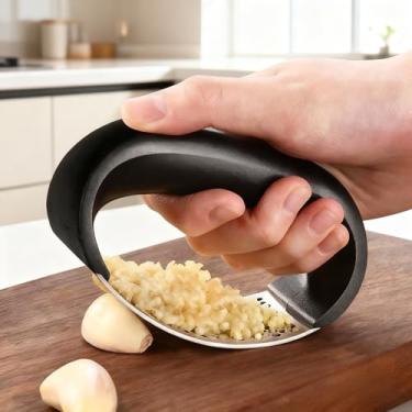 Imagem de Espremedor de alho de aço inoxidável com alça portátil para utensílios de cozinha domésticos, fácil de operar, 1 unidade