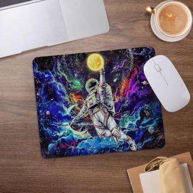 Imagem de Mouse pad engraçado astronauta espaço, divertido astronauta universo galáxia gamer mousepad para mesa, escritório, casa, dormitório, computadores, laptop, acessórios, 21 x 19 cm