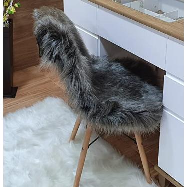 Imagem de Manta em Pelúcia Pelo Alto Luxo para Decoração, Fotos 80 X 50 cm Cor:MALTE