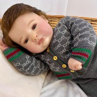 Imagem de Laura Premium Bebê Reborn Realista em Vinil, Rosa, 65cm, Tecido, Linha Premium com Enxoval Completo, para Coleção e Brincadeiras