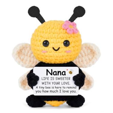 Imagem de Nana Life is Sweeter with Your Love. A Tiny bee is here to Remind You How Much I Love You - Positive Bee Crochet Animal Gifts