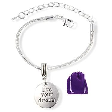 Imagem de Emerald Park Jewelry Live Your Dream Pulseira com pingente de corrente de cobra, 10 inch, Metal