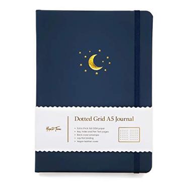 Imagem de Caderno com pontilhado Yop & Tom A5 - Lua e Estrelas - Design atualizado de 2021 - com papel extra grosso (160 g/m²) - Diário de grade de bala - Azul meia-noite