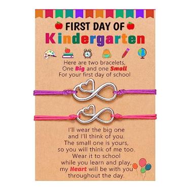 Imagem de UPROMI First Day of Prek/Kindergarten/1st Grade/2nd Grade School Presente, Back to School Bracelet Mommy and Me Matching Infinity Heart Bracelets, presentes de volta às aulas para meninas, 10 inches, Aço inoxidável, Sem pedras preciosas