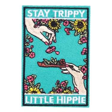 Imagem de Stay Trippy Little Hippie Hippie Flower Power Peace Love 60s 70s Girassol Roll Joint Hemp Marijuana 8.9 cm Ferro On Bordado Patch Termoadesivo para roupas