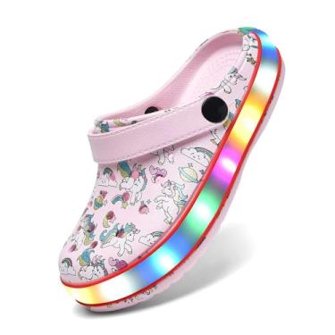 Imagem de XPKWS Sapatos de jardim de LED tamancos para meninos e meninas sandálias de luzes sem cadarço leve antiderrapante, DJ - rosa, 10.5 Little Kid