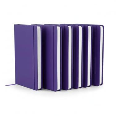 Imagem de Caderno de anotações com elástico no tamanho A6 suporte para caneta, capa dura em material sintético, miolo 80 folhas pautadas cor bege. Caderno A6 Capa em PU (14x9cm) (5, Roxo)