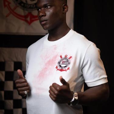 Imagem de Camiseta Corinthians Retrô Zé Maria 1983 Off-White Masculina-Masculino