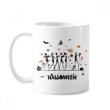 Imagem de Caneca de cerâmica de cerâmica com desenho de bruxa com pernas longas para Halloween