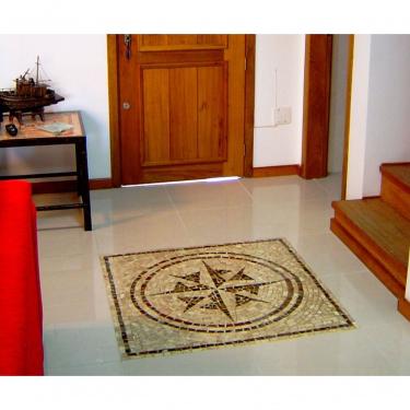 Imagem de Rosa Dos Ventos Em Mosaico Para O Hall De Entrada