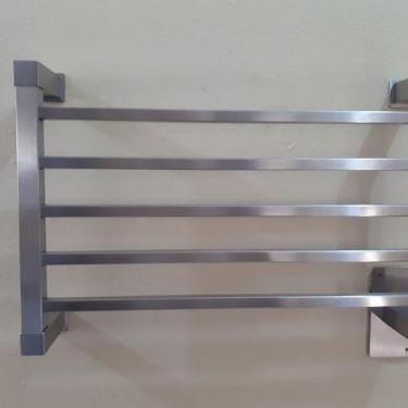 Imagem de Toalheiro Elétrico Clean Inox Escovado Bivolt e Bilateral - Aquece