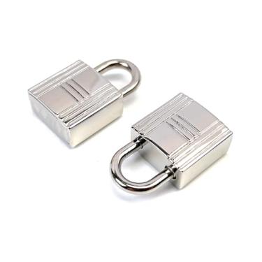 Imagem de VersaKits Pacote com 4 mini cadeados prateados sem chave – fechaduras pequenas sem combinação de metal para bolsas, mochilas, bagagens, caixas de joias e armazenamento