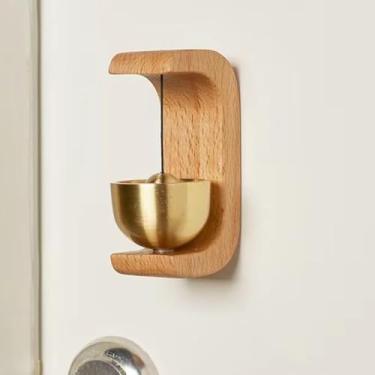 Imagem de Campainha de sino de vento adesiva sem fio de madeira vintage com sino de latão para varanda, parede, jardim, loja, presente de inauguração de casa (damasco)