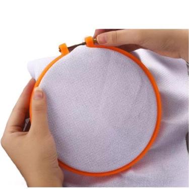 Imagem de Bastidor de Plastico c/ ajuste para Bordado Ponto Cruz Russo - Mix&Var