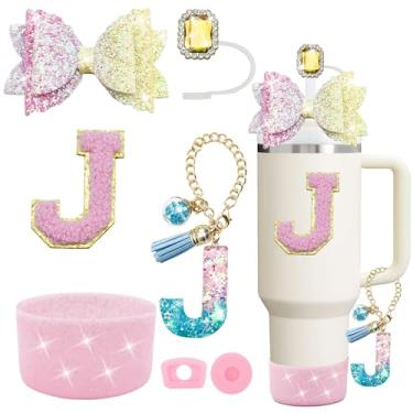 Imagem de Conjunto de acessórios de copo Stanley rosa de 7 peças, decorações de iniciais para Stanley Cup 850.5 g 1,134.0 g, inclui cobertura de palha de joia, tampa à prova de derramamento, pingente de alça