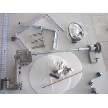 Imagem de Aparelho Fazer Pregas Frufru, Tapetes Maquina Reta +manual