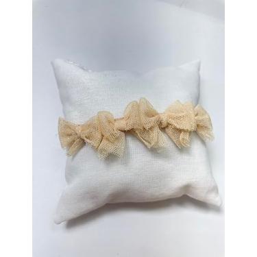 Imagem de Faixinha charmosa com mini lacinhos em tule (bege)