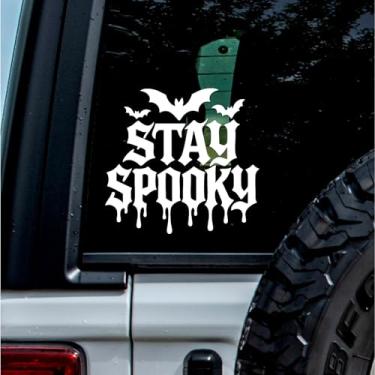 Imagem de Sem fundo - Adesivo de carro à prova d'água de Stay Spooky estilo gótico decalques de carro com morcegos perfeitos para entusiastas de Halloween e terror (branco, 13 x 12 cm) |K17842WH
