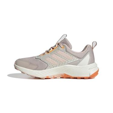 Imagem de adidas Tênis de corrida feminino Terrex Tracefinder Trail, Wonder Taupe/Blush Pink, 40