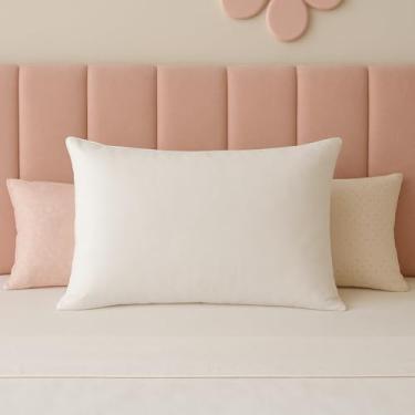 Imagem de Kit 10 Travesseiros Bebê 40x30cm Toque de Pluma – Antialérgico, Hipoalergênico, Macio e Seguro para Berço e Enxoval