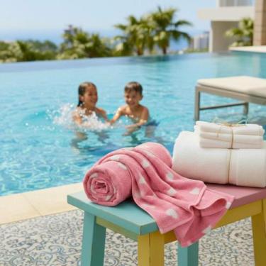 Imagem de Toalha Banho Dohler Prisma 100 Algodão Estampa De Coração 140cm x70cm 