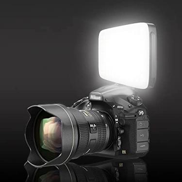 Imagem de Luz de preenchimento portátil 120 contas LED com ajuste de temperatura da cor da bateria de lítio incorporada Luzes fotográficas