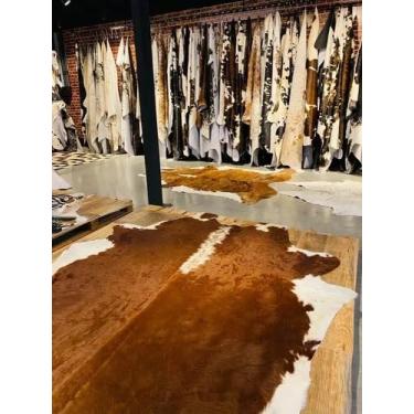 Imagem de FARMS RUGS Tapete De Couro Bovino Premium Legítimo, Formato 1200 cm², Marrom, Clássico, Antiderrapante
