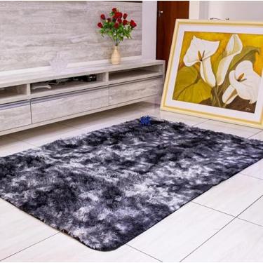 Imagem de Tapete Peludo Preto Mesclado Branco Py 05, Base Antiderrapante, 150x50cm, Material Antialérgico, Ideal para Corredores e Áreas de Entrada.