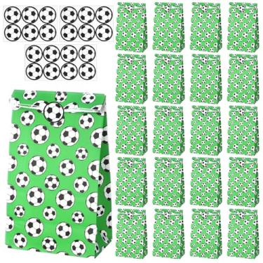 Imagem de Tucnoeu Sacos de presente de futebol, pacote com 20 sacos de presente de futebol, sacos de lanche de papel verde, sacos de petisco de futebol, presente de impressão de futebol, presente para
