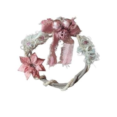 Imagem de Guirlanda de Natal Rosé Gold Artesanal | Cipó Rústico e Juta | Decoração de Porta Exclusiva com Flor e Bolas Rosa Vintage | Enfeite Festivo