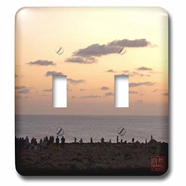 Imagem de 3dRose LLC lsp_107481_2 People Enjoying Sunset at Es' Cap De Barbarian, Formentera, Espanha interruptor duplo