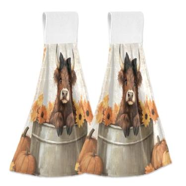 Imagem de Joitme Toalhas de mão suspensas de vaca de outono Highland com laço para cozinha e banheiro, pacote com 2 toalhas de gravata de lã coral macias absorventes panos de prato decorativos de outono com