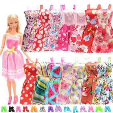 Imagem de Brinquedos 5 Vestidos Casuais + 5 Pares de Sapatos Para Bonecas - Shei